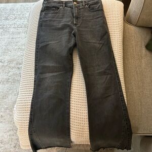 Women’s Black cropped Jeans